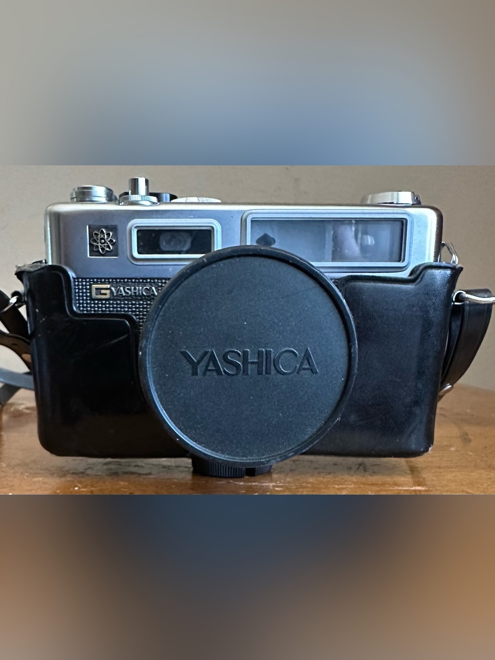 Yashica G Electro 35 GS 35mm Rangefinder Film Camera w/1:1.7 45mm Lens Japan
